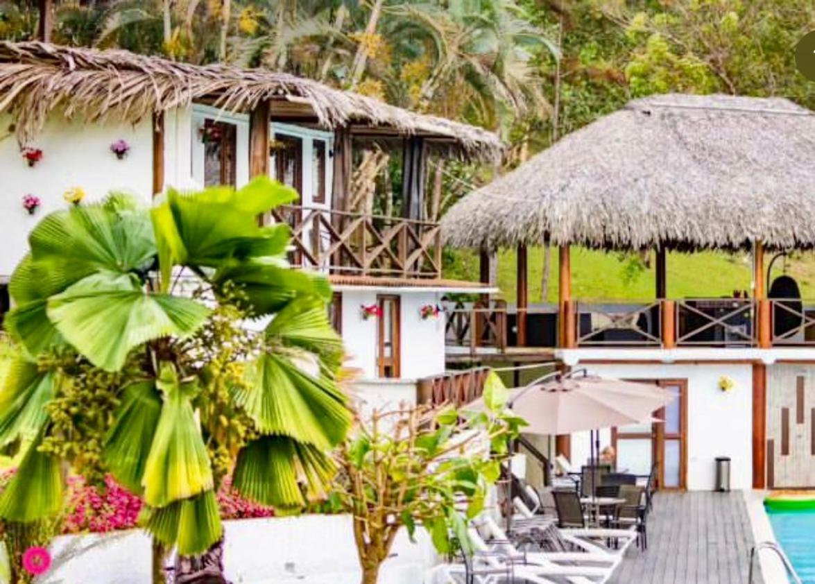 Ranchos De Chalia Panama Hotel ปอร์โตเบโล ภายนอก รูปภาพ
