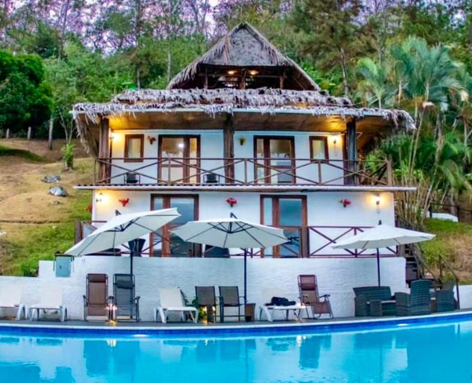 Ranchos De Chalia Panama Hotel ปอร์โตเบโล ภายนอก รูปภาพ