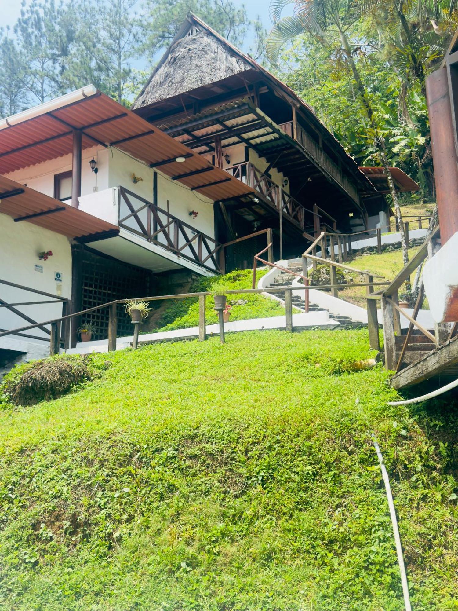 Ranchos De Chalia Panama Hotel ปอร์โตเบโล ภายนอก รูปภาพ