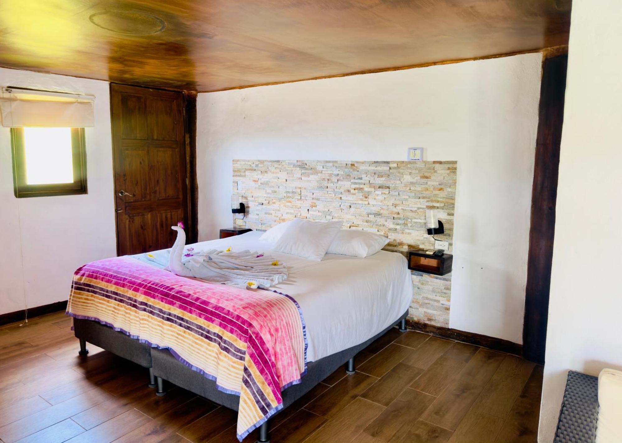 Ranchos De Chalia Panama Hotel ปอร์โตเบโล ภายนอก รูปภาพ