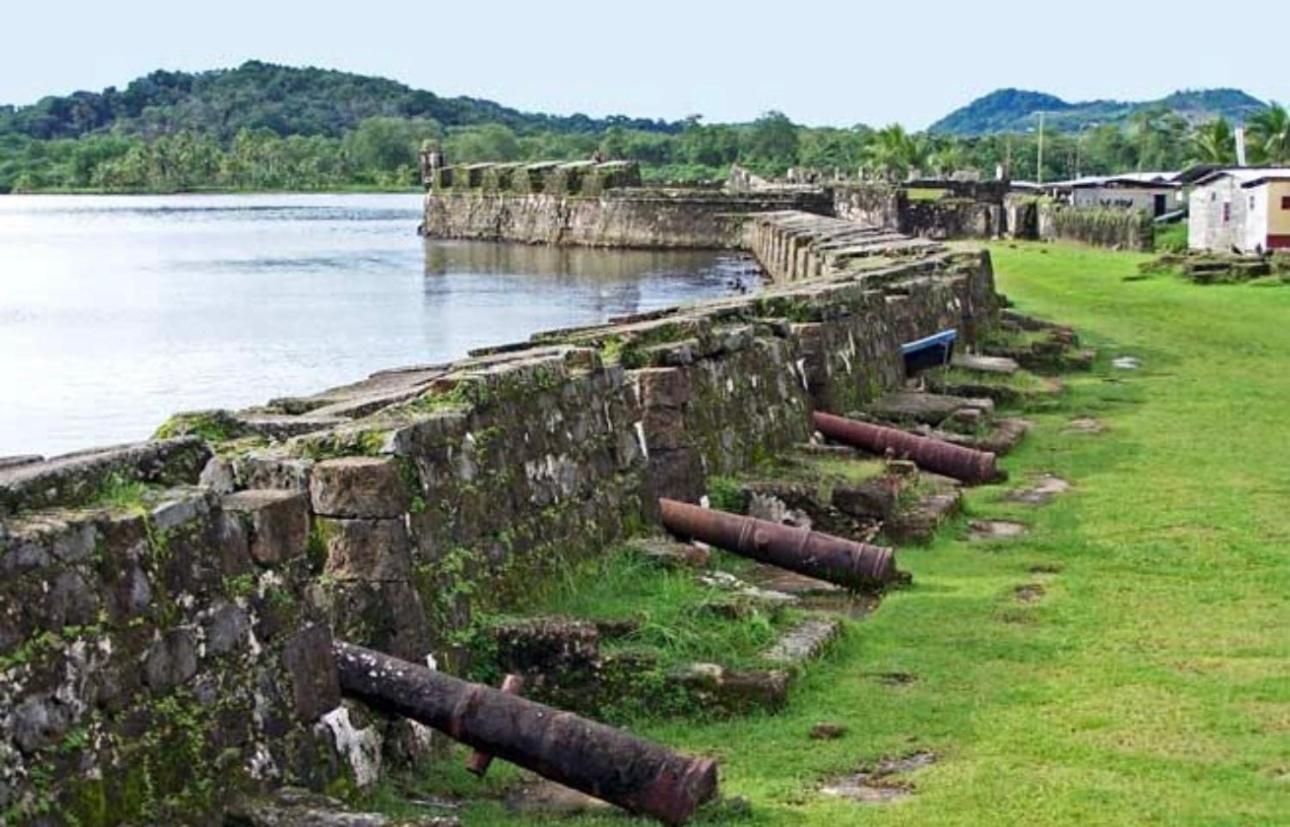 Ranchos De Chalia Panama Hotel ปอร์โตเบโล ภายนอก รูปภาพ